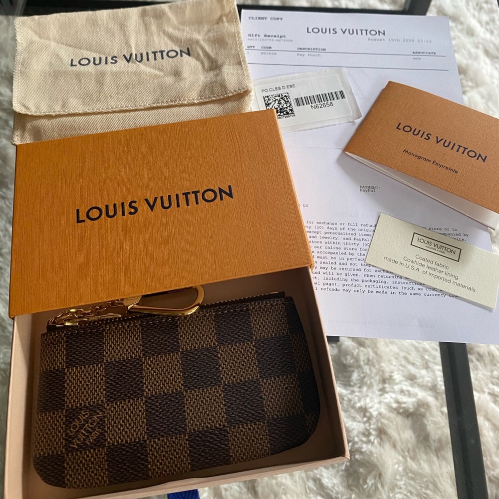 SOLD Louis Vuitton Key Pouch NWT damier ebene